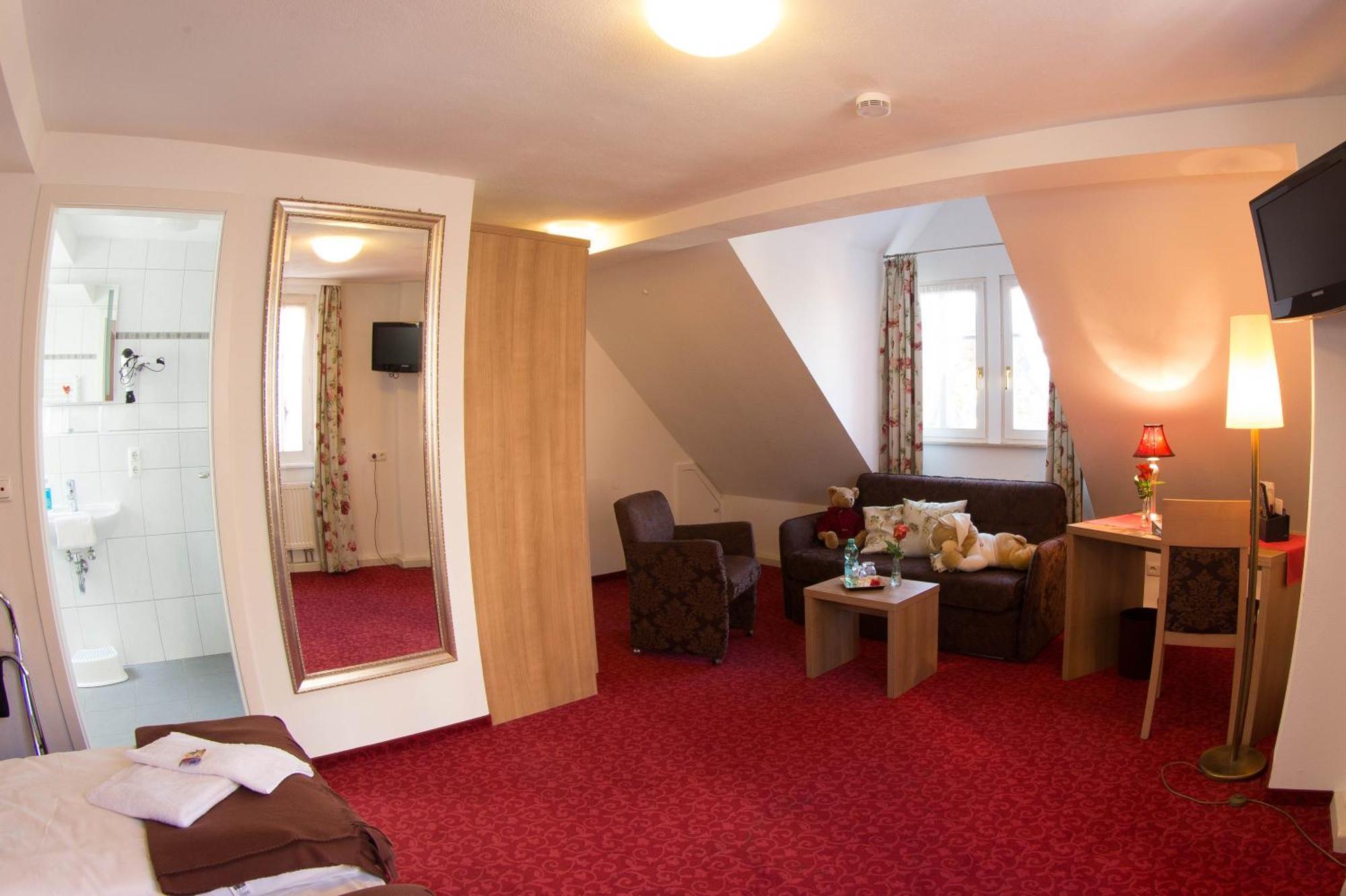 Boutiquehotel Goldene Rose - Self-Check-In Rothenburg ob der Tauber Bagian luar foto