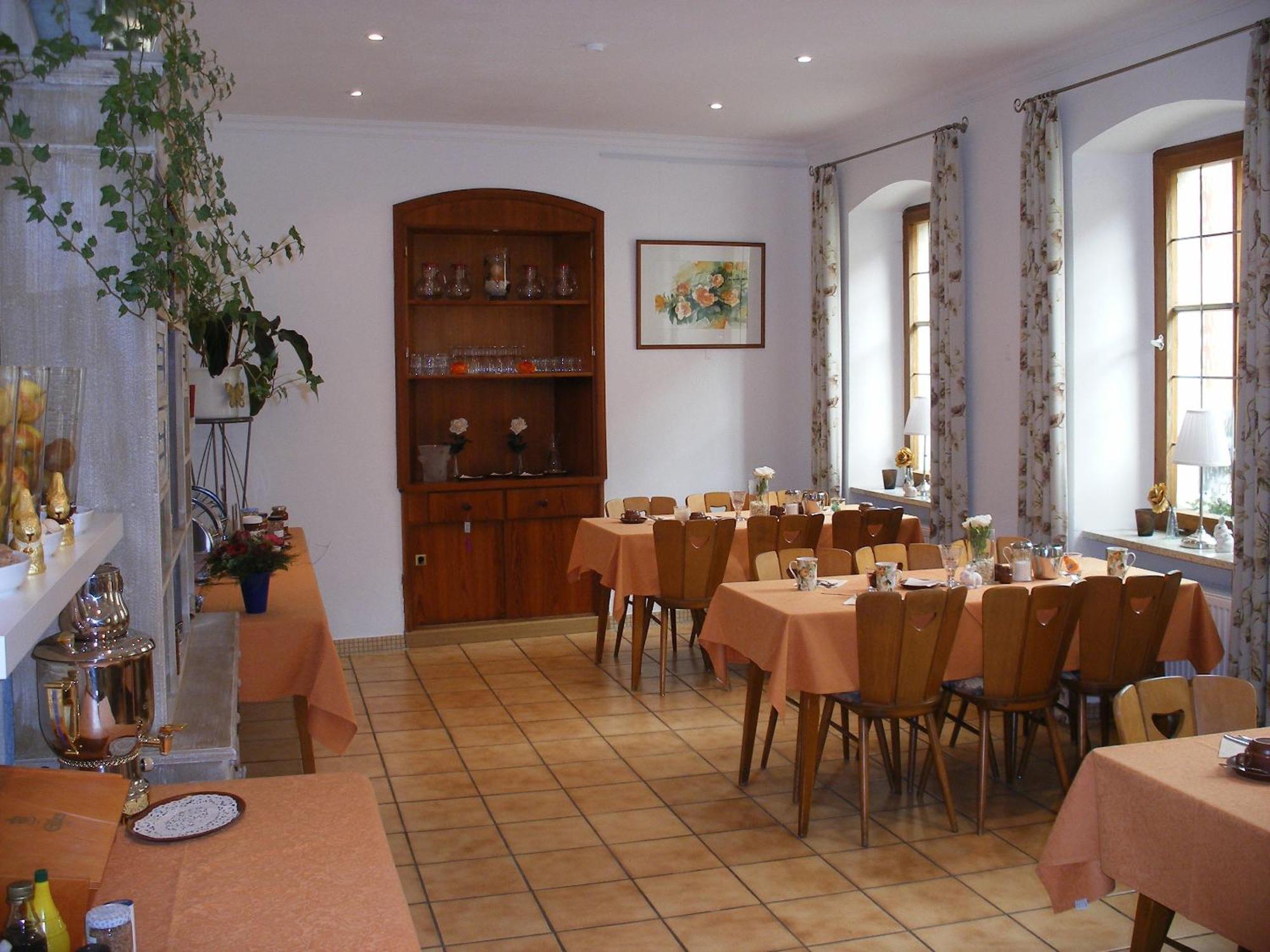 Boutiquehotel Goldene Rose - Self-Check-In Rothenburg ob der Tauber Bagian luar foto