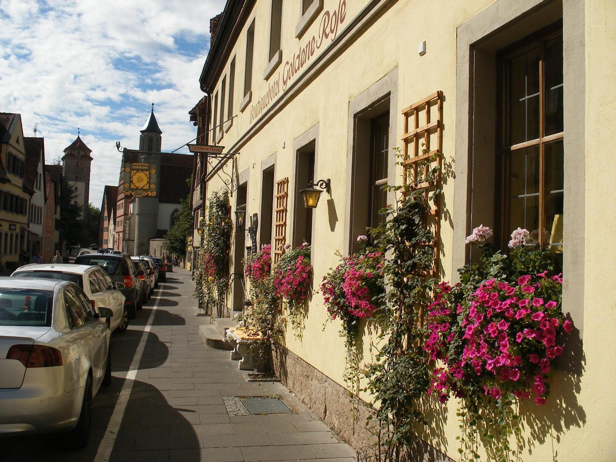 Boutiquehotel Goldene Rose - Self-Check-In Rothenburg ob der Tauber Bagian luar foto
