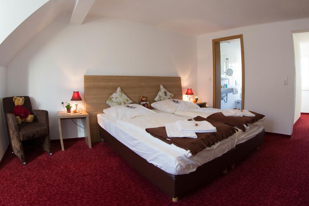Boutiquehotel Goldene Rose - Self-Check-In Rothenburg ob der Tauber Bagian luar foto