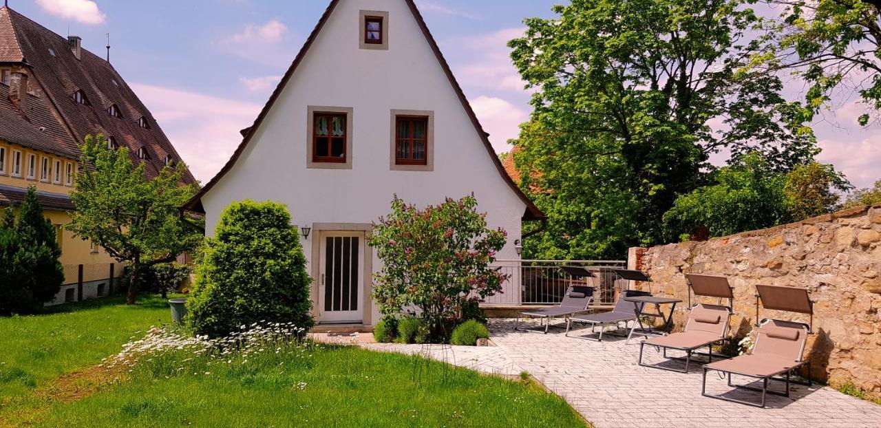 Boutiquehotel Goldene Rose - Self-Check-In Rothenburg ob der Tauber Bagian luar foto
