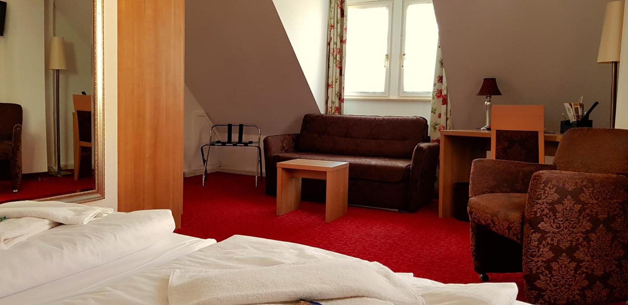 Boutiquehotel Goldene Rose - Self-Check-In Rothenburg ob der Tauber Bagian luar foto