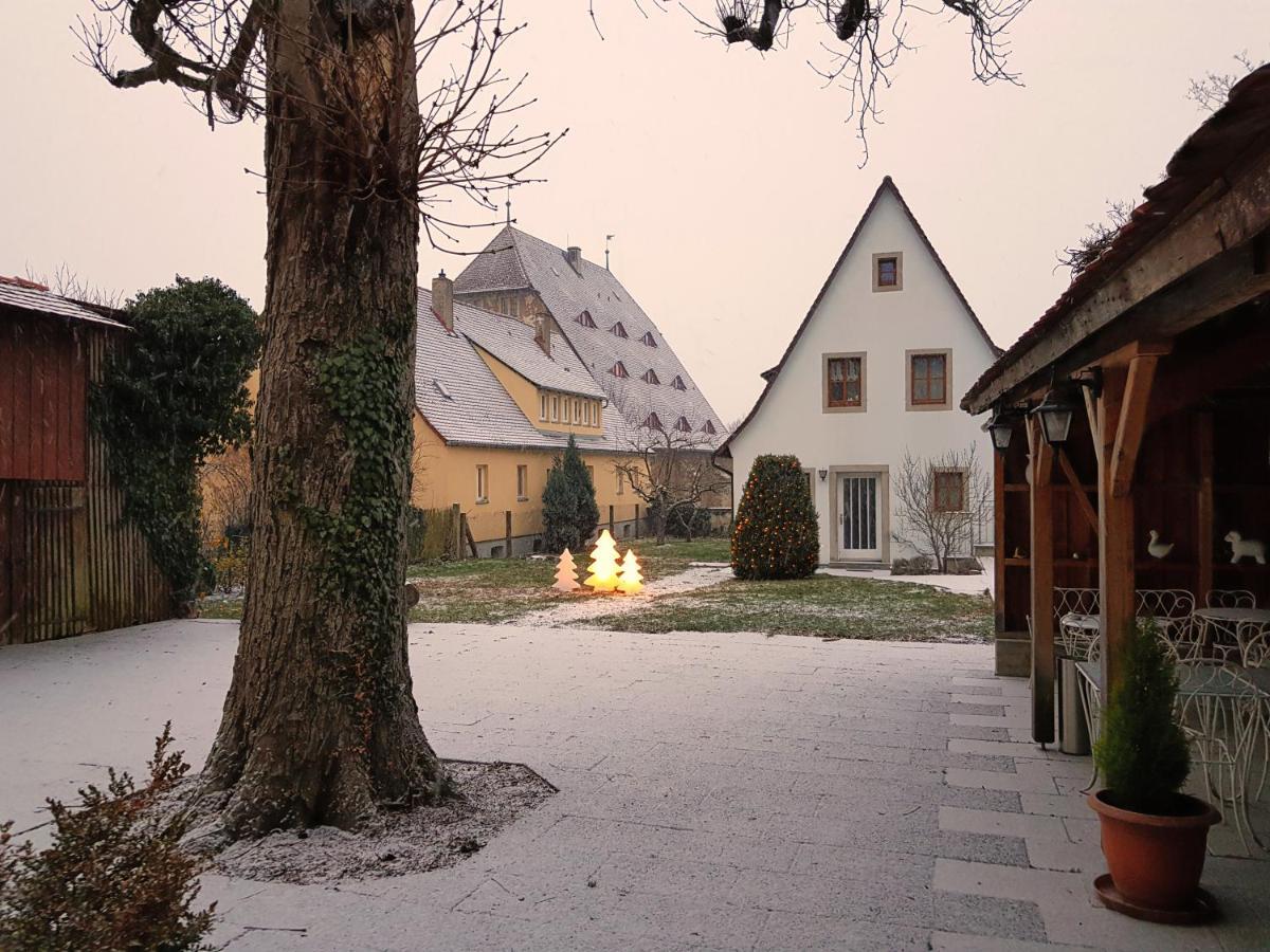 Boutiquehotel Goldene Rose - Self-Check-In Rothenburg ob der Tauber Bagian luar foto